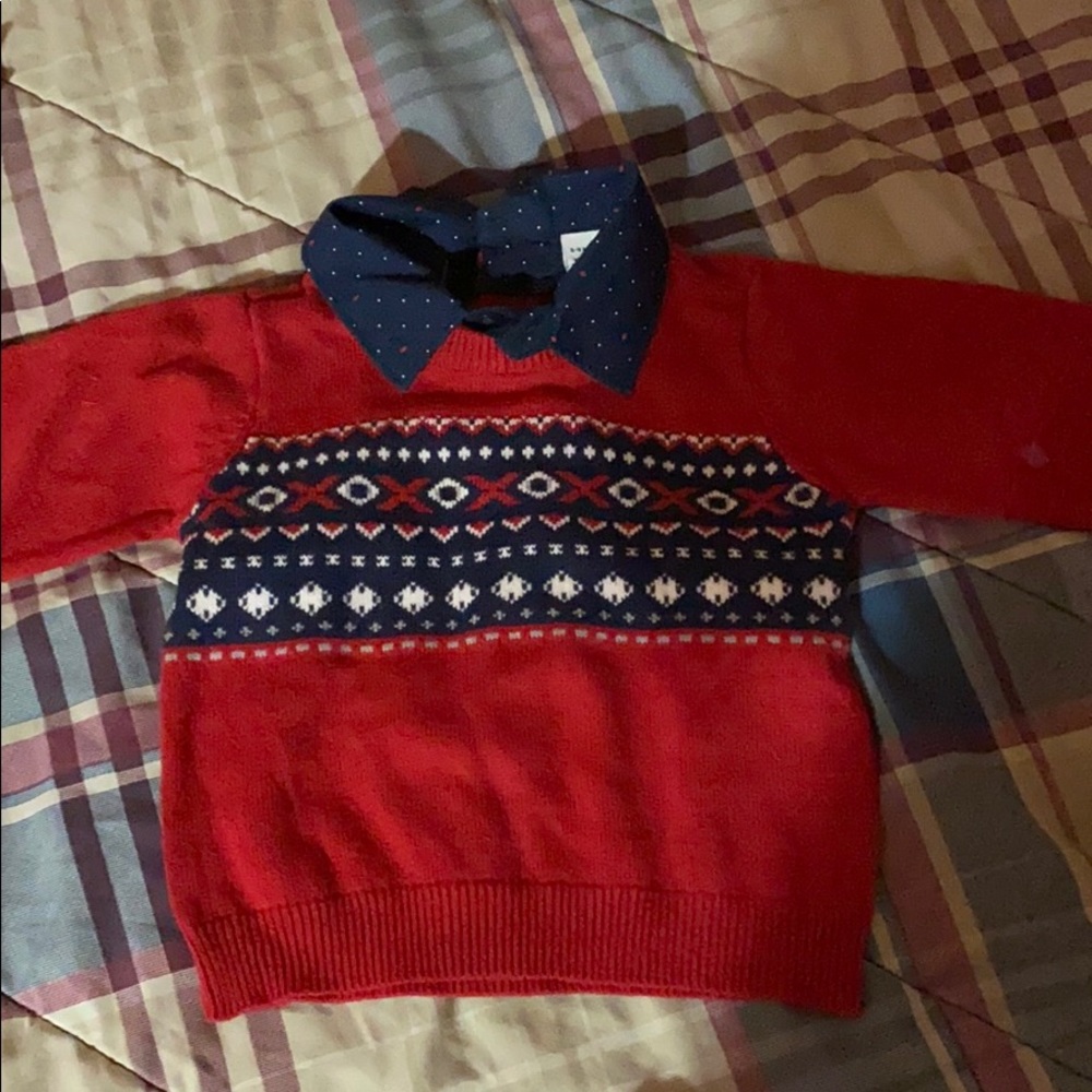 A baby boy holiday outfit